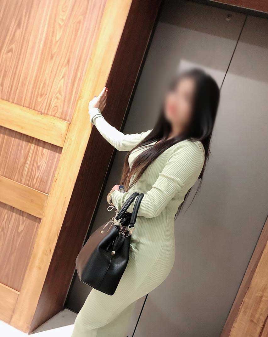 hotel mumbai escorts